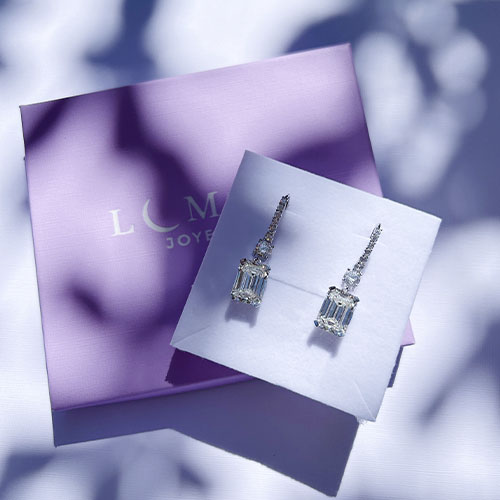 Aretes corte esmeralda